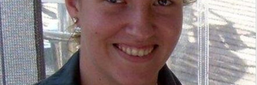 Terri-Anne Enslin (28), dogter van Riana Enslin van Gansbaai Superspar, wat verlede Maandagaand in ‘n tragiese motor-ongeluk gesterf het